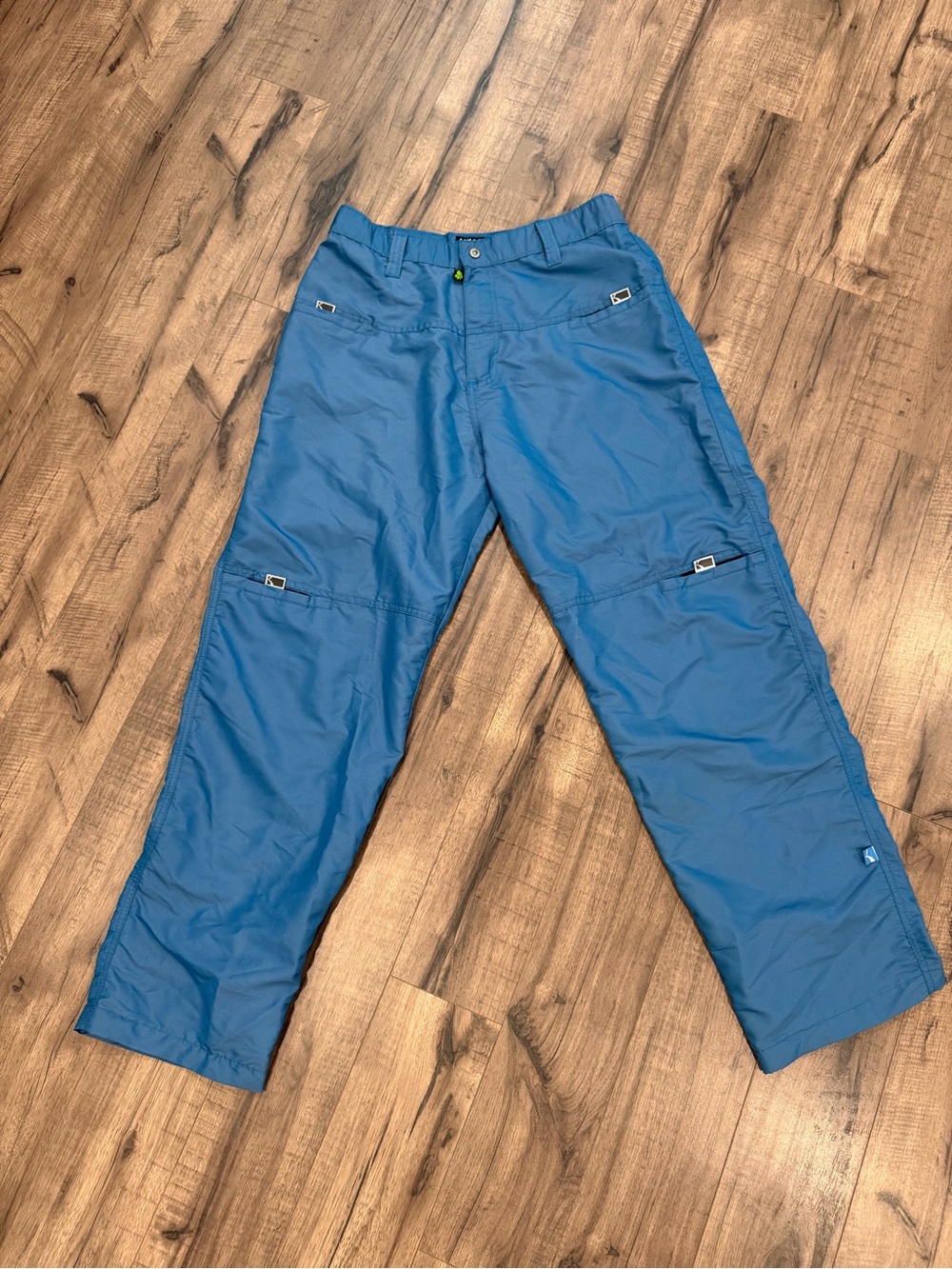 Vintage 90s snowboarding nylon pants